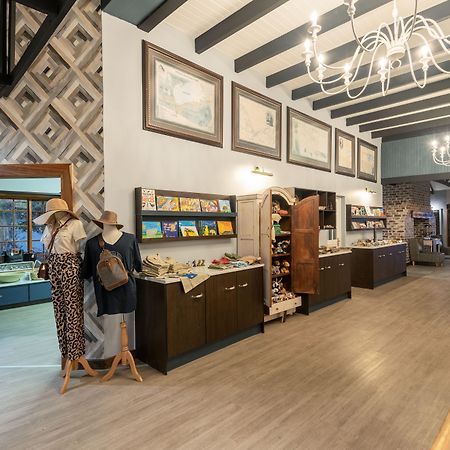 Gondwana Etosha Safari Lodge 오카우쿠에요 외부 사진