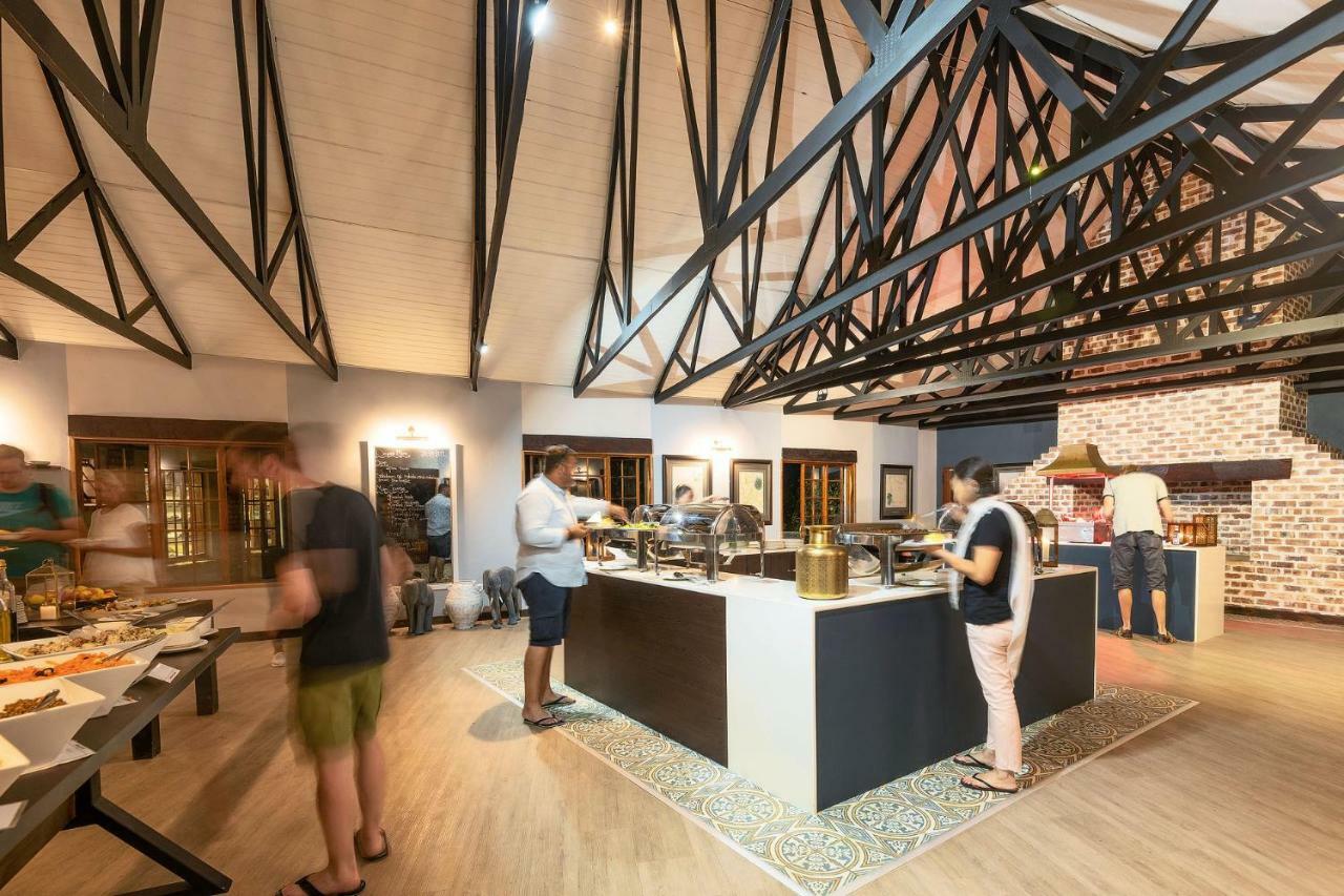 Gondwana Etosha Safari Lodge 오카우쿠에요 외부 사진