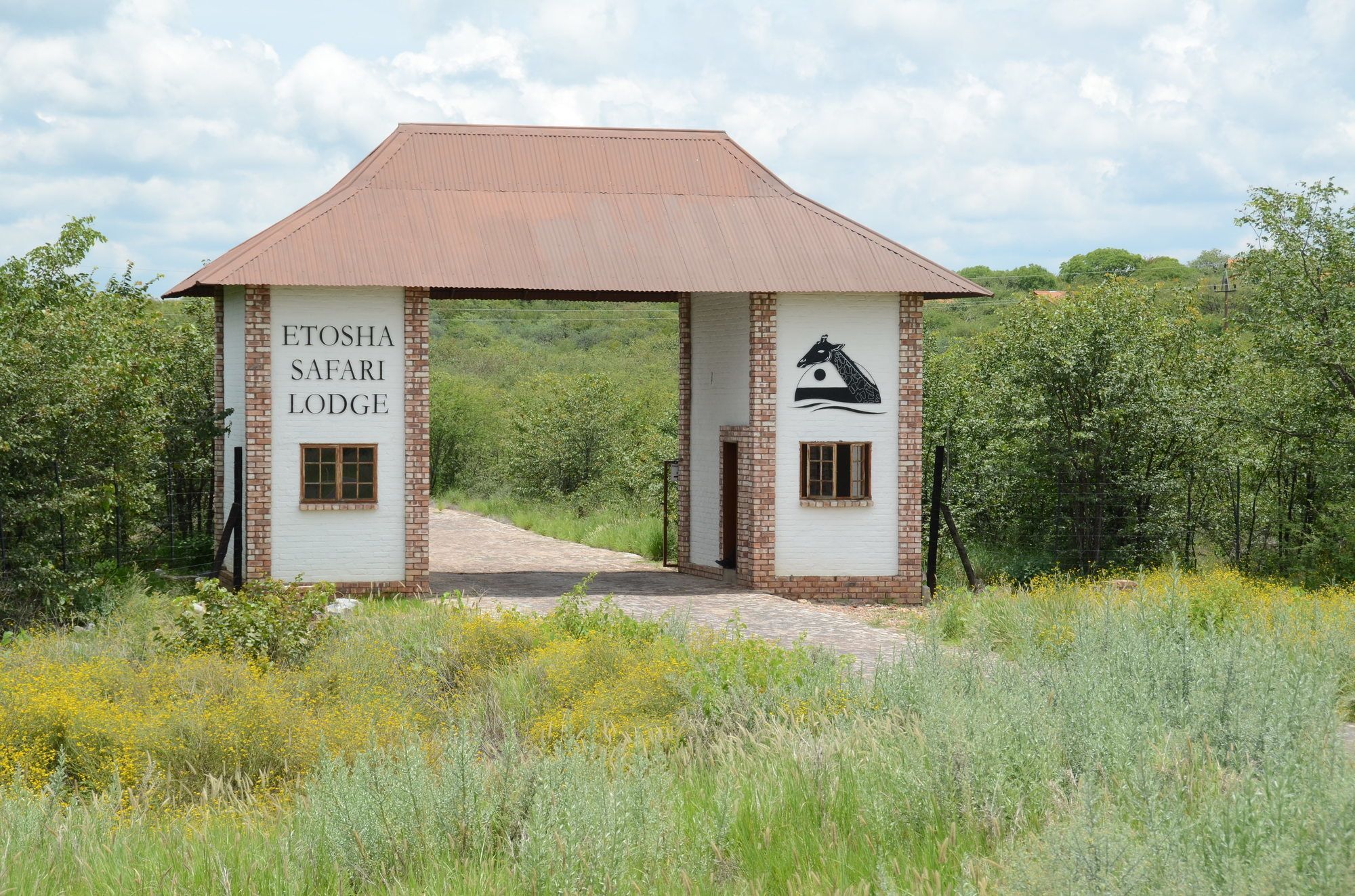 Gondwana Etosha Safari Lodge 오카우쿠에요 외부 사진